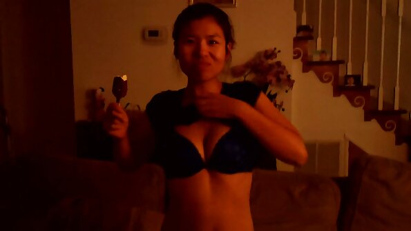 Watch4Beauty: Abby e Maria - vídeo pornô coroas negras surras