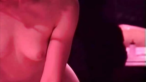 Diamond Cross leva sua porno com mulheres de 60 anos torta amassada