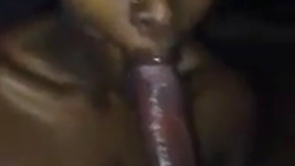 Sapphira - Sala de maquiagem vídeo pornô só das coroas