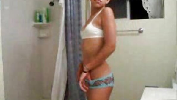 Melanie com seu filmes porno com mulheres maduras brinquedo roxo