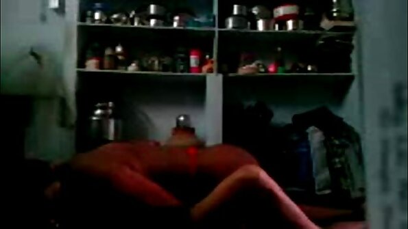 Yua Ariga sopra o pau muito bem antes de fazer sexo pornor coroas