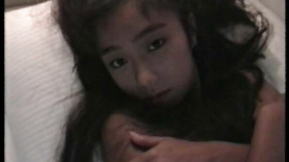 Adolescente sexy transa com o professor para vídeo pornô de coroas grátis ganhar um crédito extra