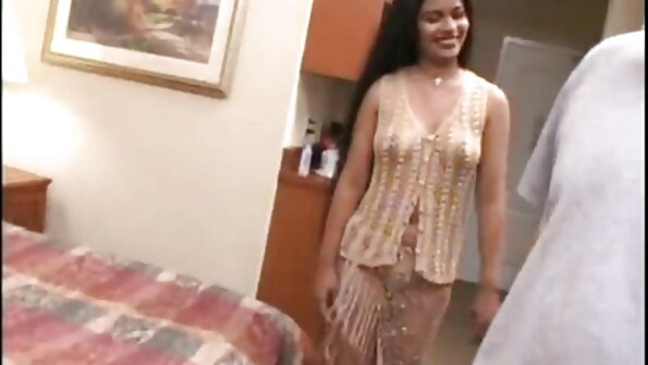 Family Sinners: Kiara Cole - filme pornô mulher de 60 anos Step Daughter Vol.3 Episódio 3