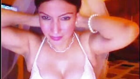 Nadia Aria - vídeo pornô de mulher madura Masturbação grandes lábios