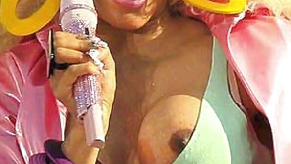 FTV Girls Danica enche sua buceta com videos porno de coroas gratis um hidrante