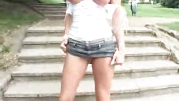 Sexo para vídeo pornô de coroas de 50 anos acordar
