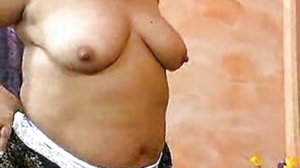 Bovy ganha a foda forte de videos caseiros coroas que ela tanto sentia falta