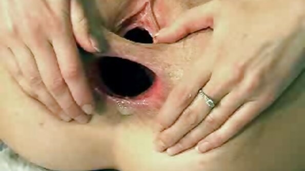 Hope Howell - vídeo pornô com as coroas gostosas Multiple Orgasms
